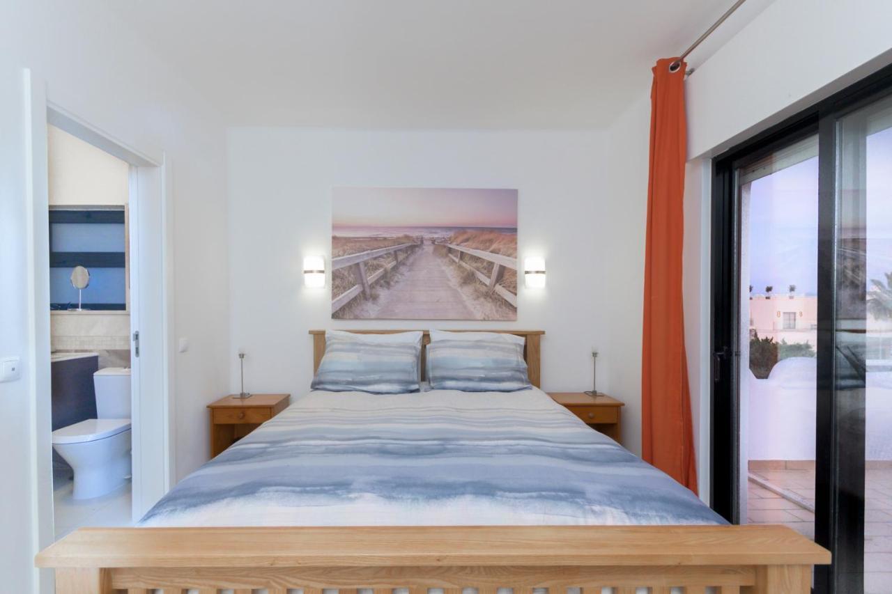 Superb Beach Townhouse At Vila Gaivota Resort Ferragudo (Faro) Exterior photo